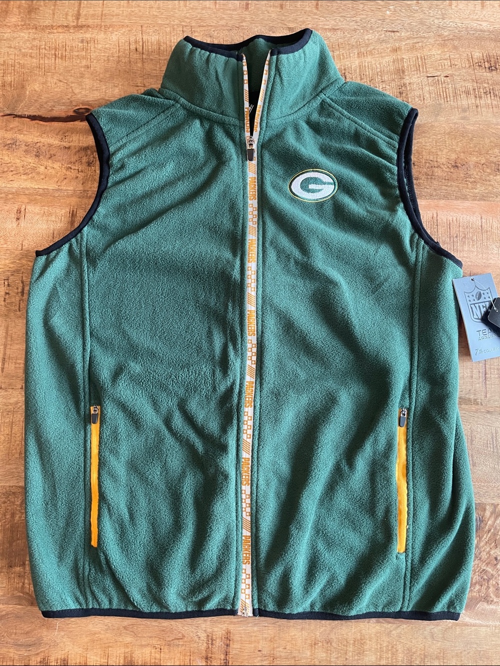 NFL Team Apparel Green Bay Packers Full Zip Fleece Vest Medium NWT